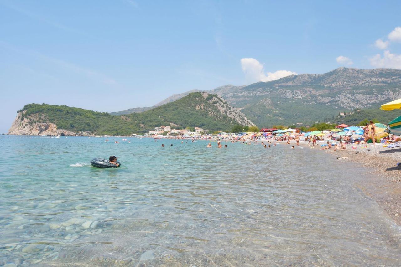 Apartments Siljak Petrovac エクステリア 写真