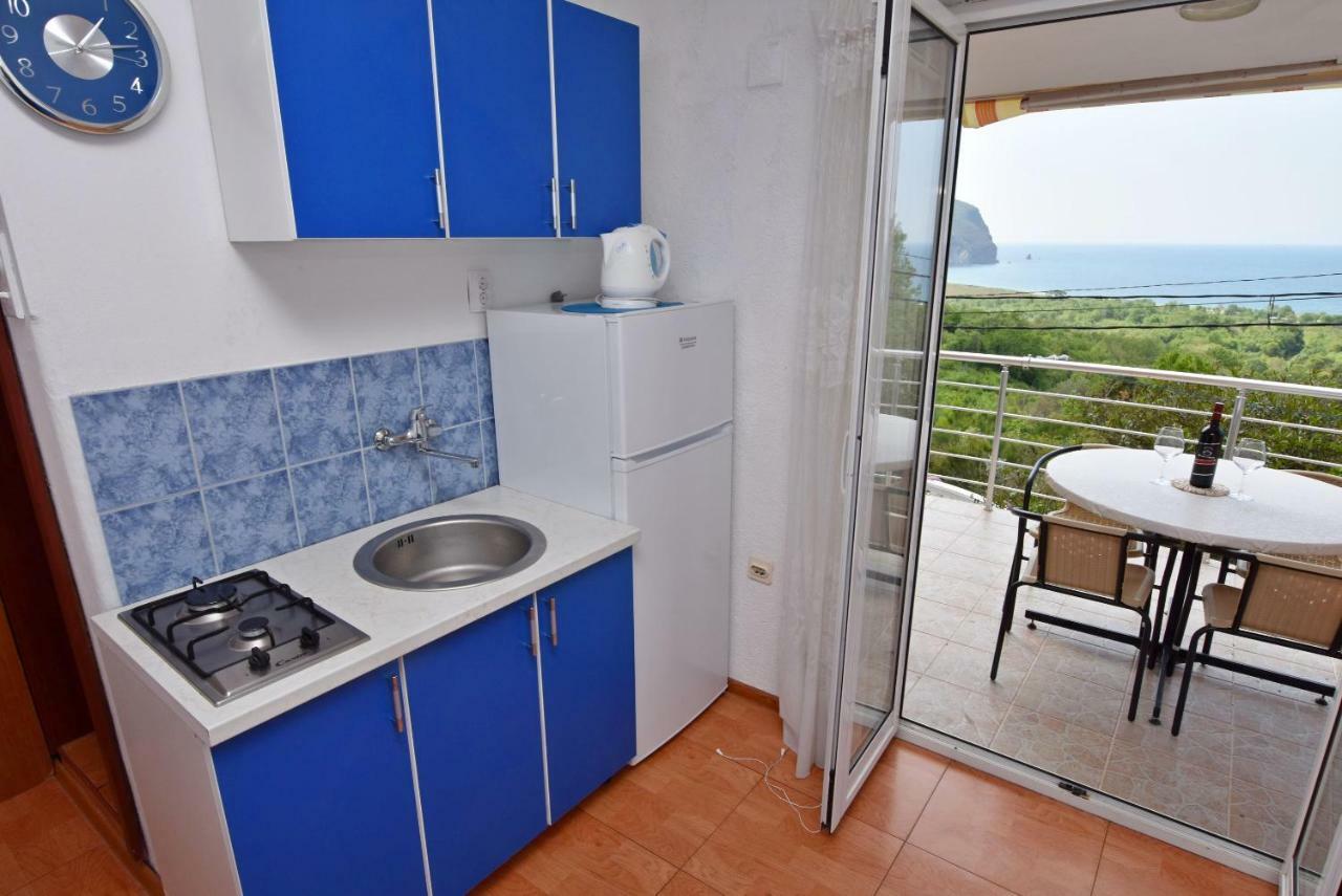 Apartments Siljak Petrovac エクステリア 写真