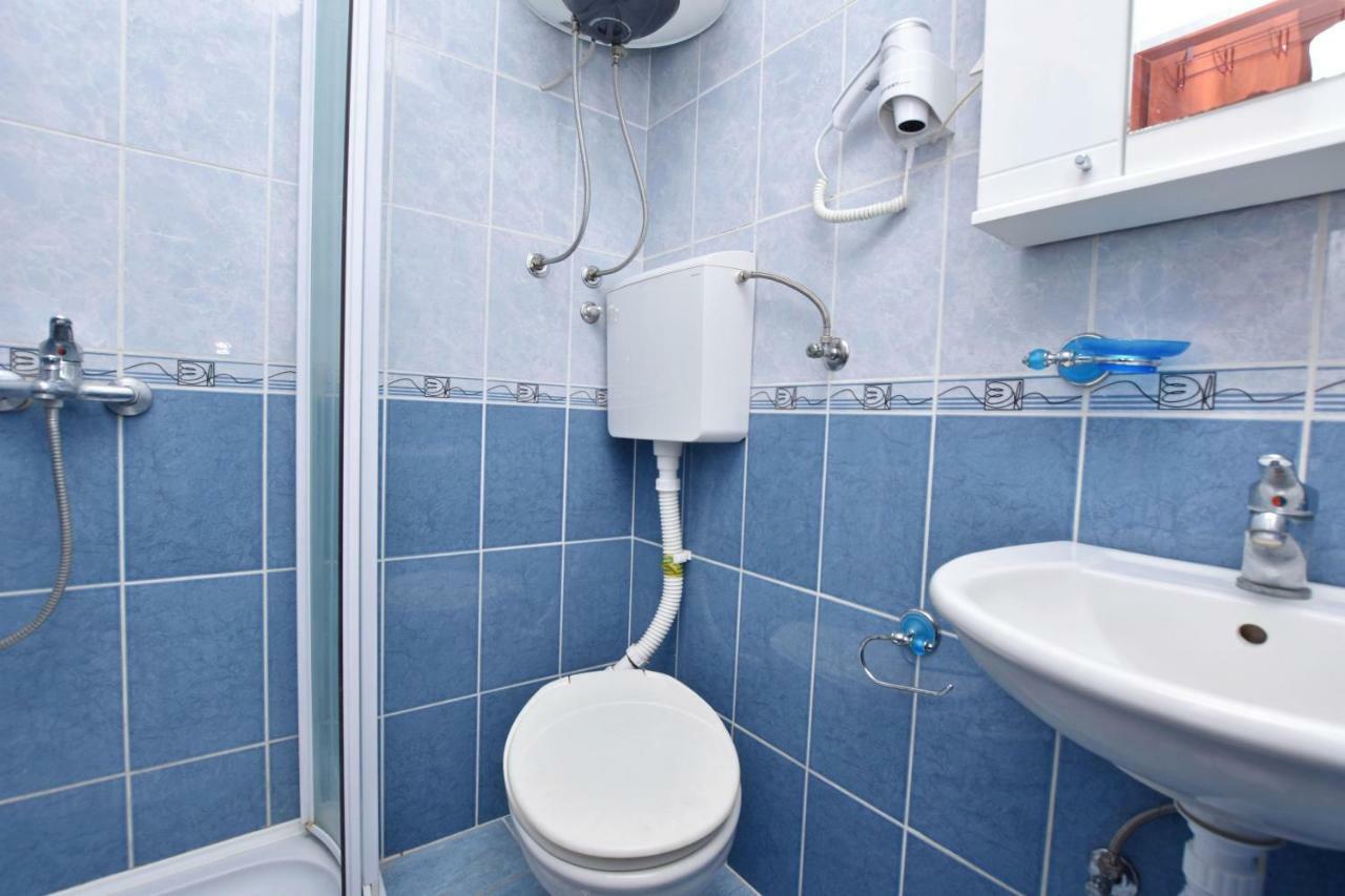 Apartments Siljak Petrovac エクステリア 写真