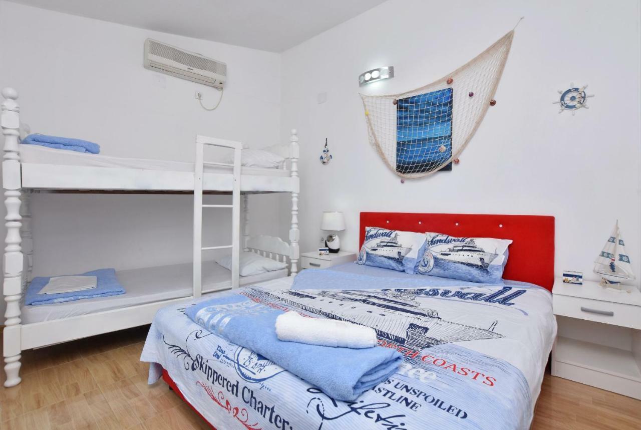 Apartments Siljak Petrovac エクステリア 写真