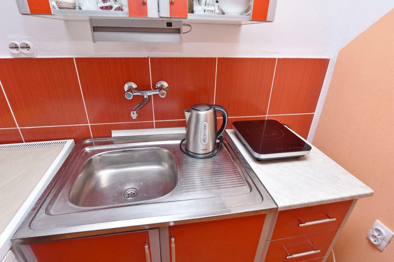 Apartments Siljak Petrovac エクステリア 写真