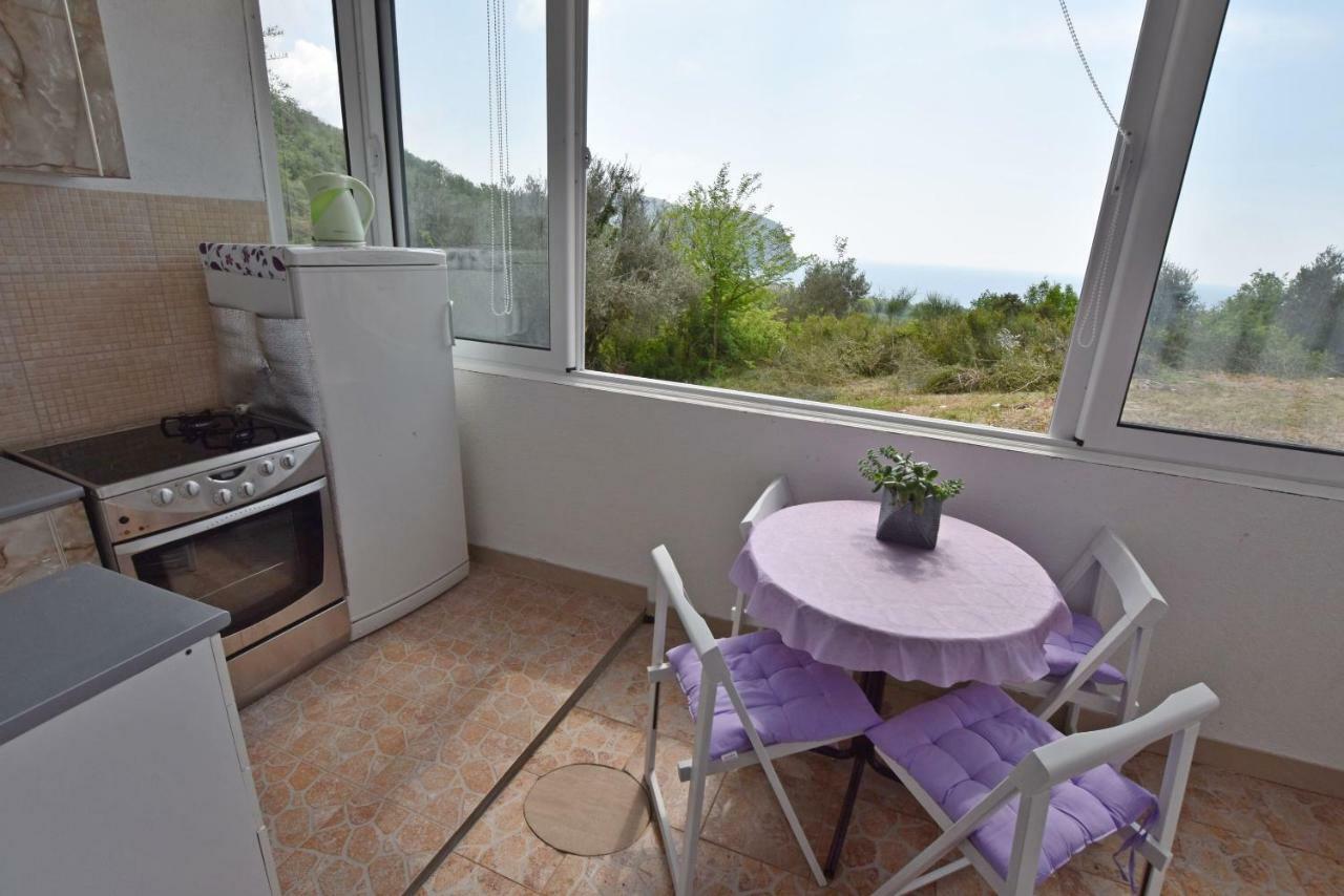 Apartments Siljak Petrovac エクステリア 写真